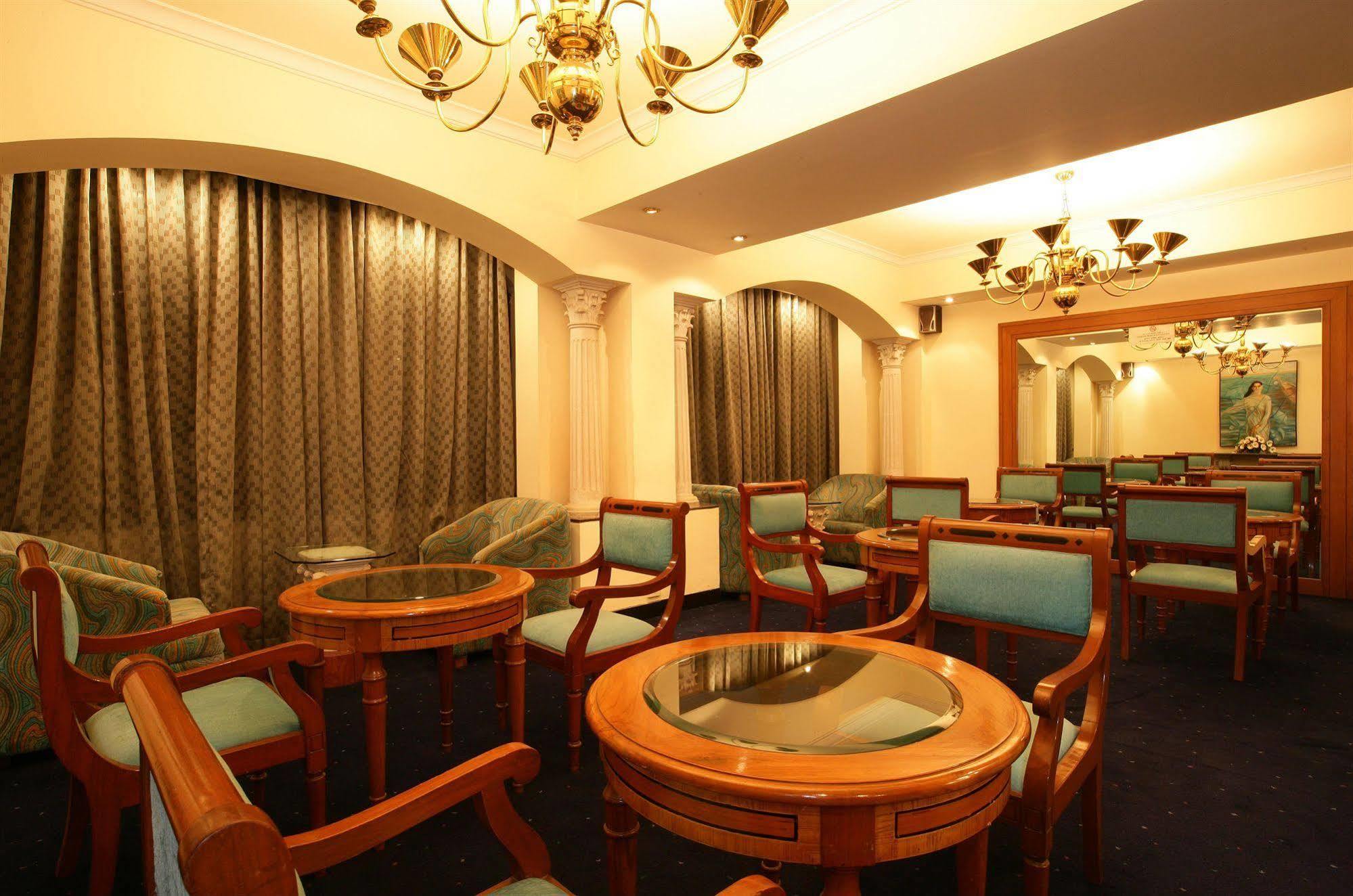 Sun-N-Sand ปูเน่ ภายนอก รูปภาพ