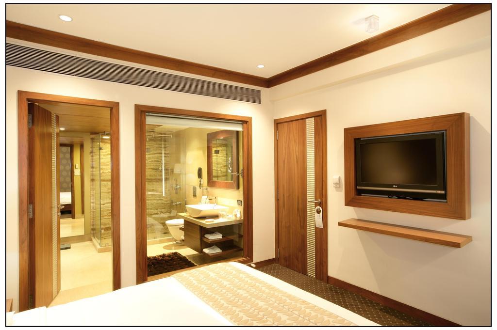 Sun-N-Sand ปูเน่ ภายนอก รูปภาพ