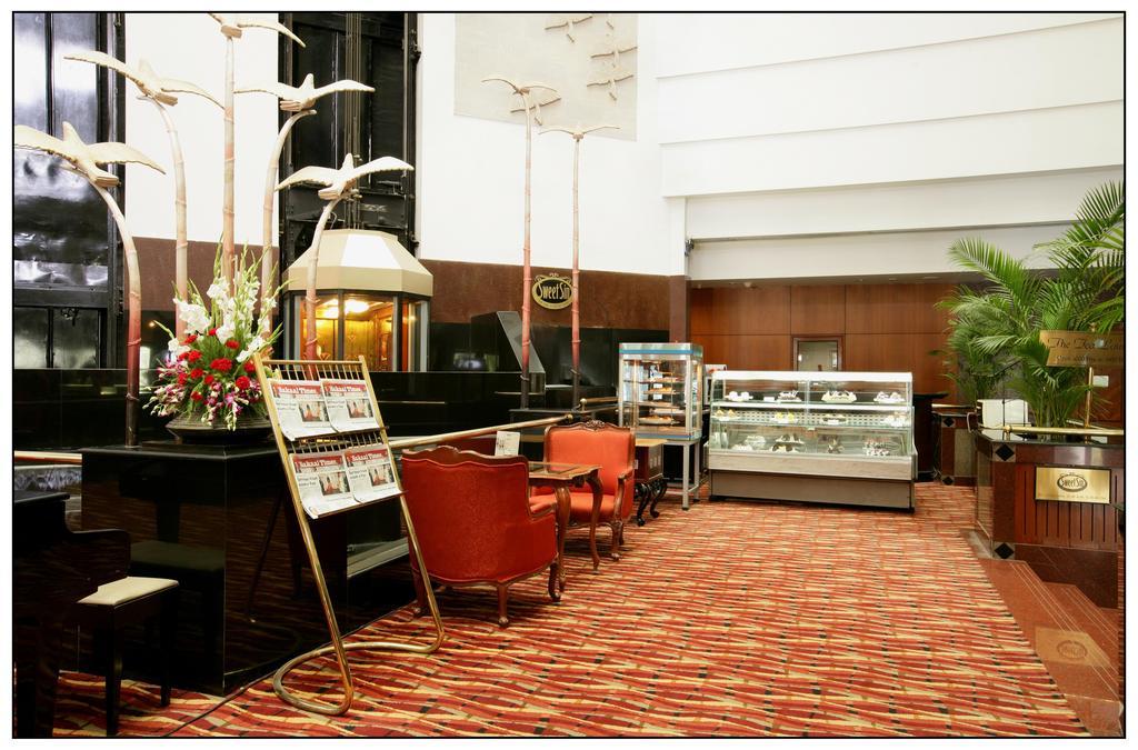 Sun-N-Sand ปูเน่ ภายนอก รูปภาพ